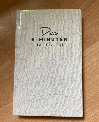Klaudia Schäfer: Tagebuch für mehr Dankbarkeit, Achtsamkeit, Gelassenheit und Selbstliebe Klaudia Schäfer: Tagebuch für mehr Dankbarkeit, Achtsamkeit, Gelassenheit und Selbstliebe
